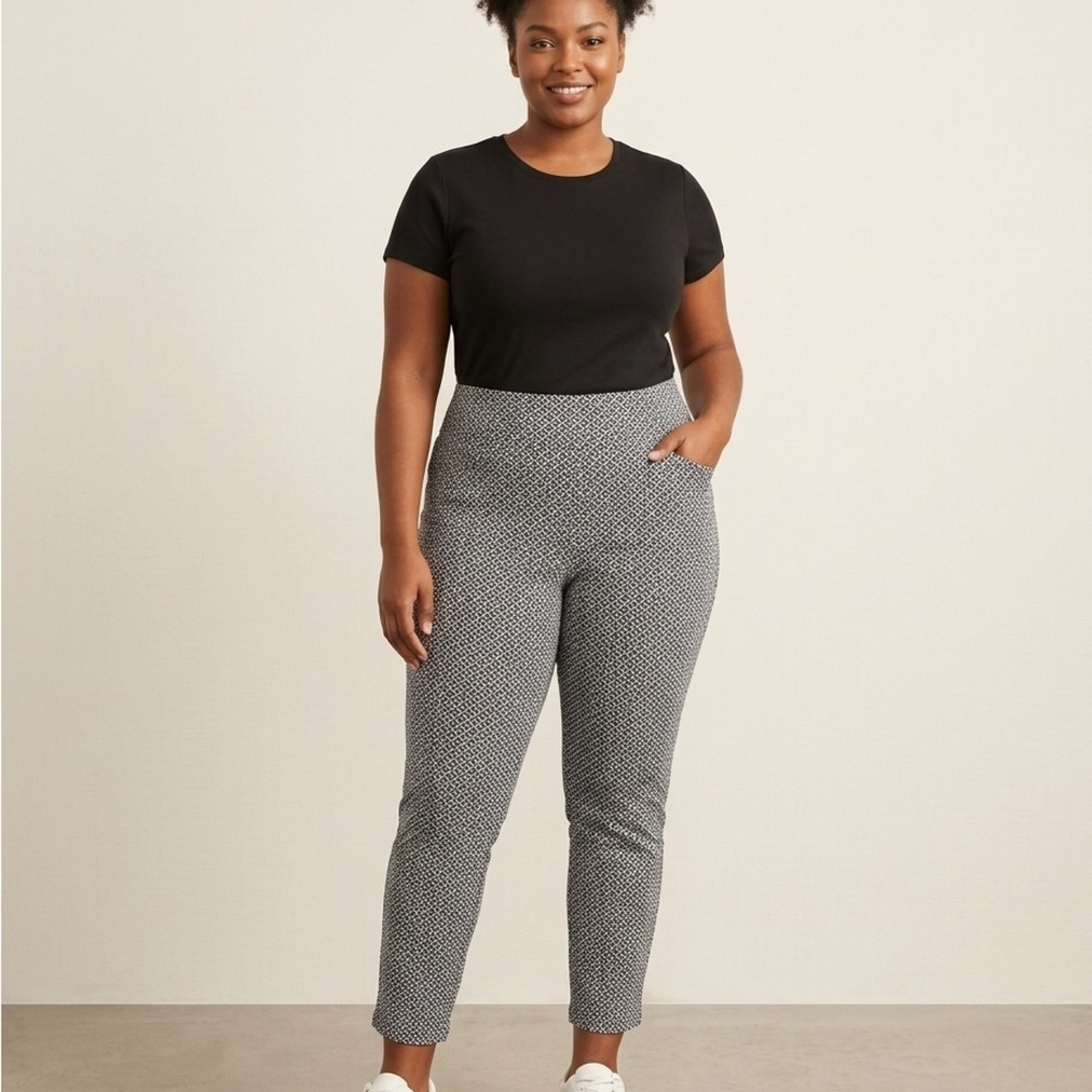 Cato High-Rise Slim Ankle Pants - Black & White Pattern